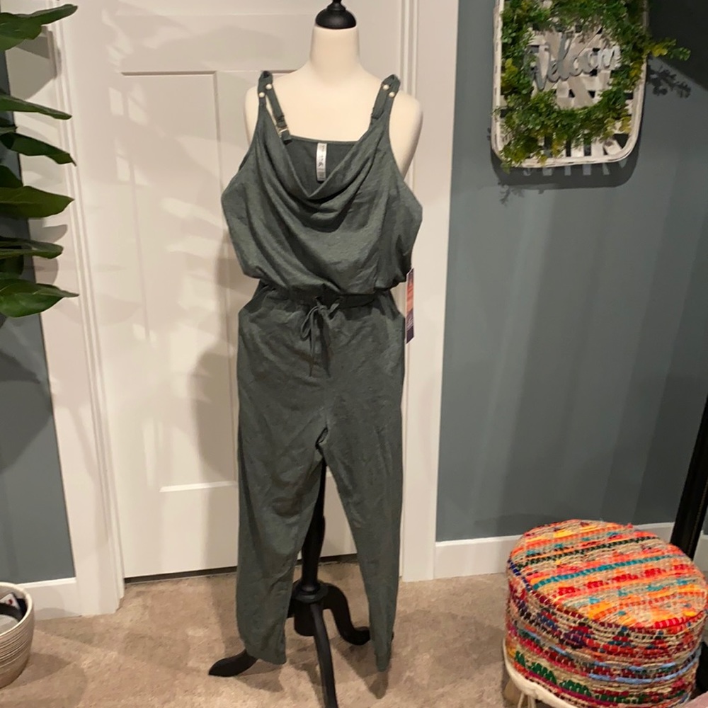 Kyodan, super soft, knit sleeveless romper. NWT-XS